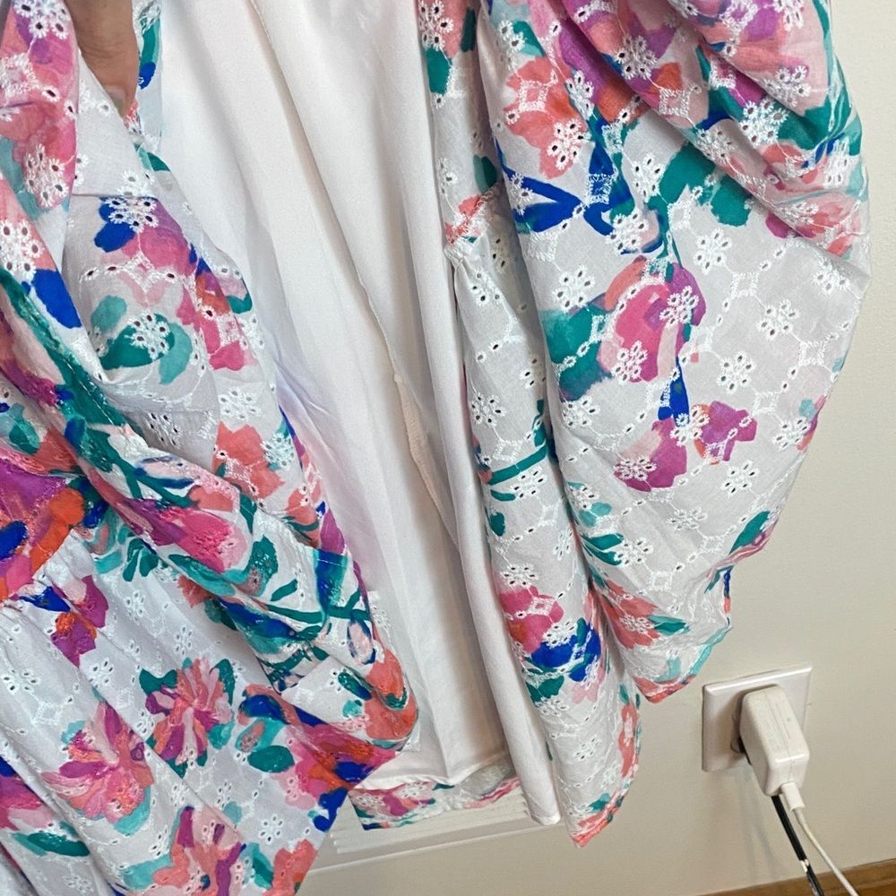 NWT TAYLOR Belted Scoop Neck Dress White Floral Ruffle Skirt Misty Rose Size 12 - Picture 10 of 13